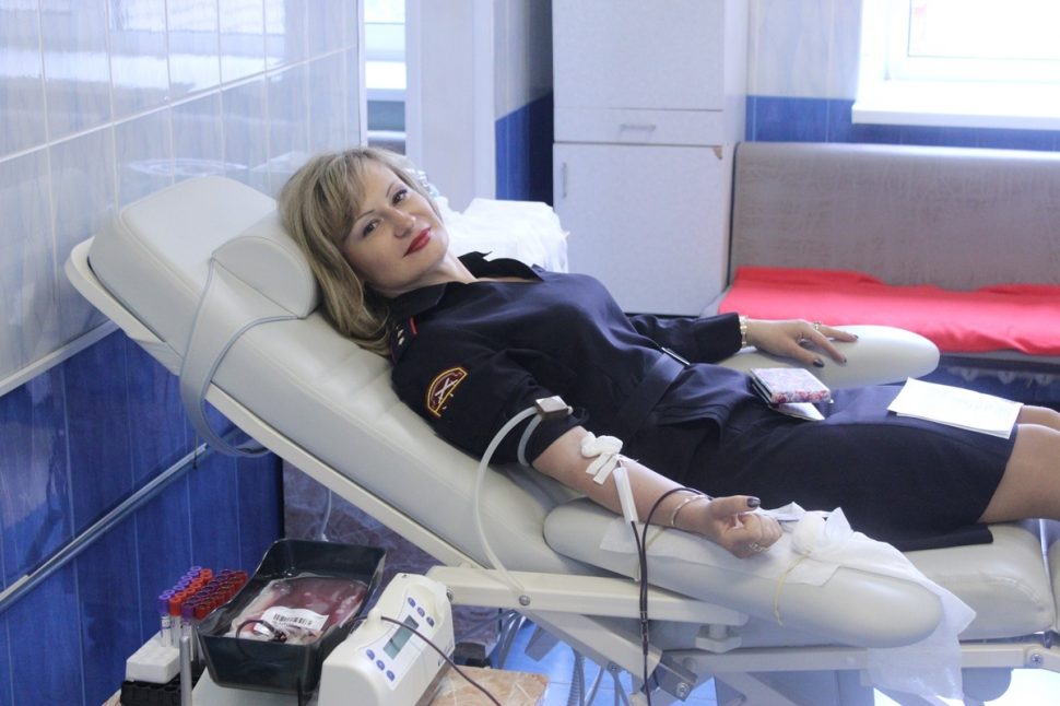 За три года добровольческой донорской акции росгвардейцы Поморья сдали 30 литров крови